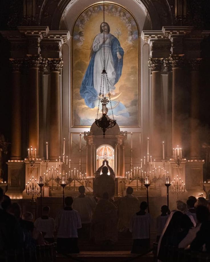 Mass before a painting of Mary